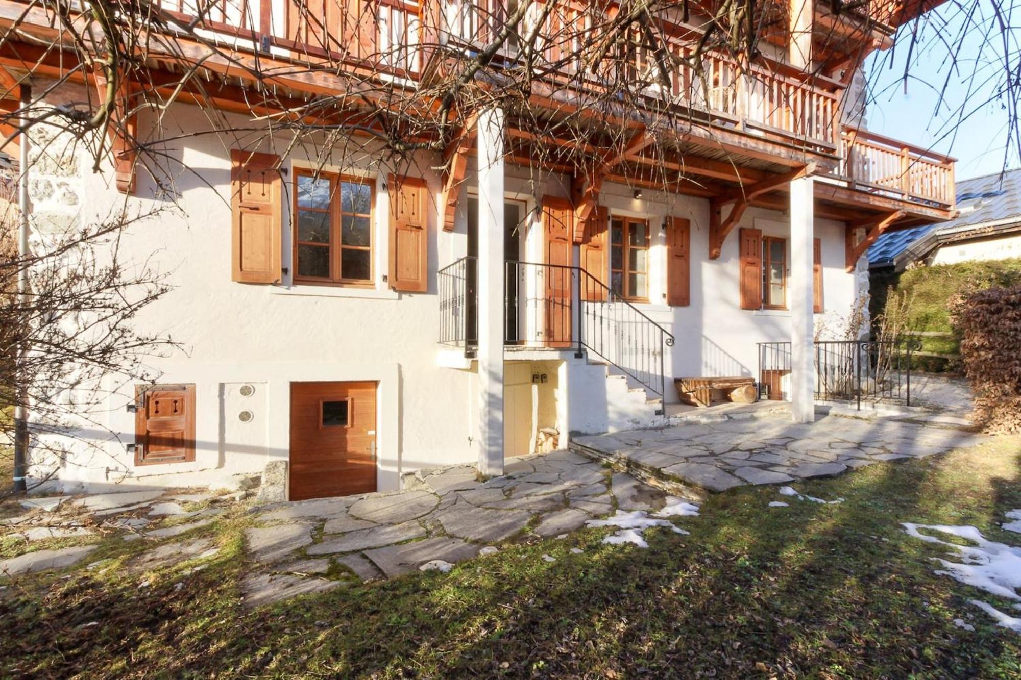 Ferienwohnung Les Alpins - Centre De Chamonix - Renove Avec Jardin Et Vue Imprenable Sur Le Montblanc Exterior foto